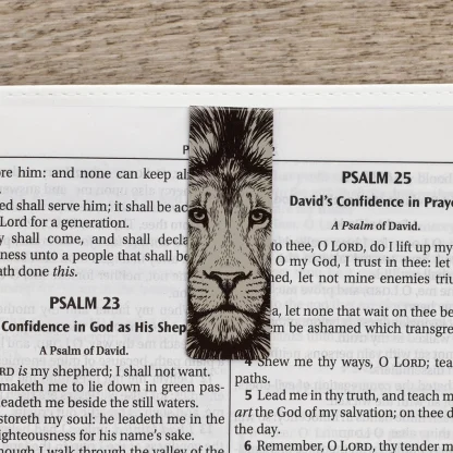 Christian Art Gifts Magnetic Bookmark Set Strong and Courageous - Image 2