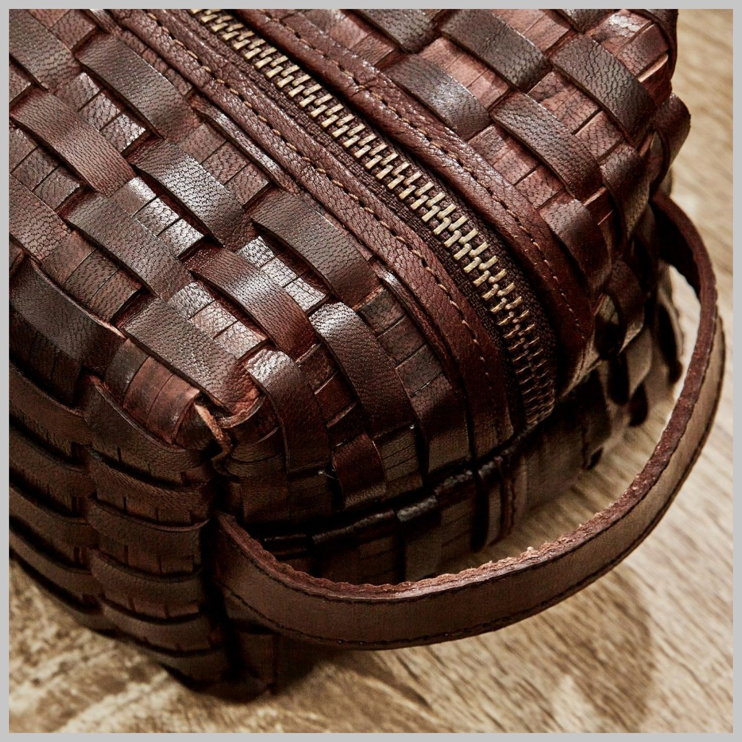 Chestnut Woven Leather Dopp Kit-Dark Weave